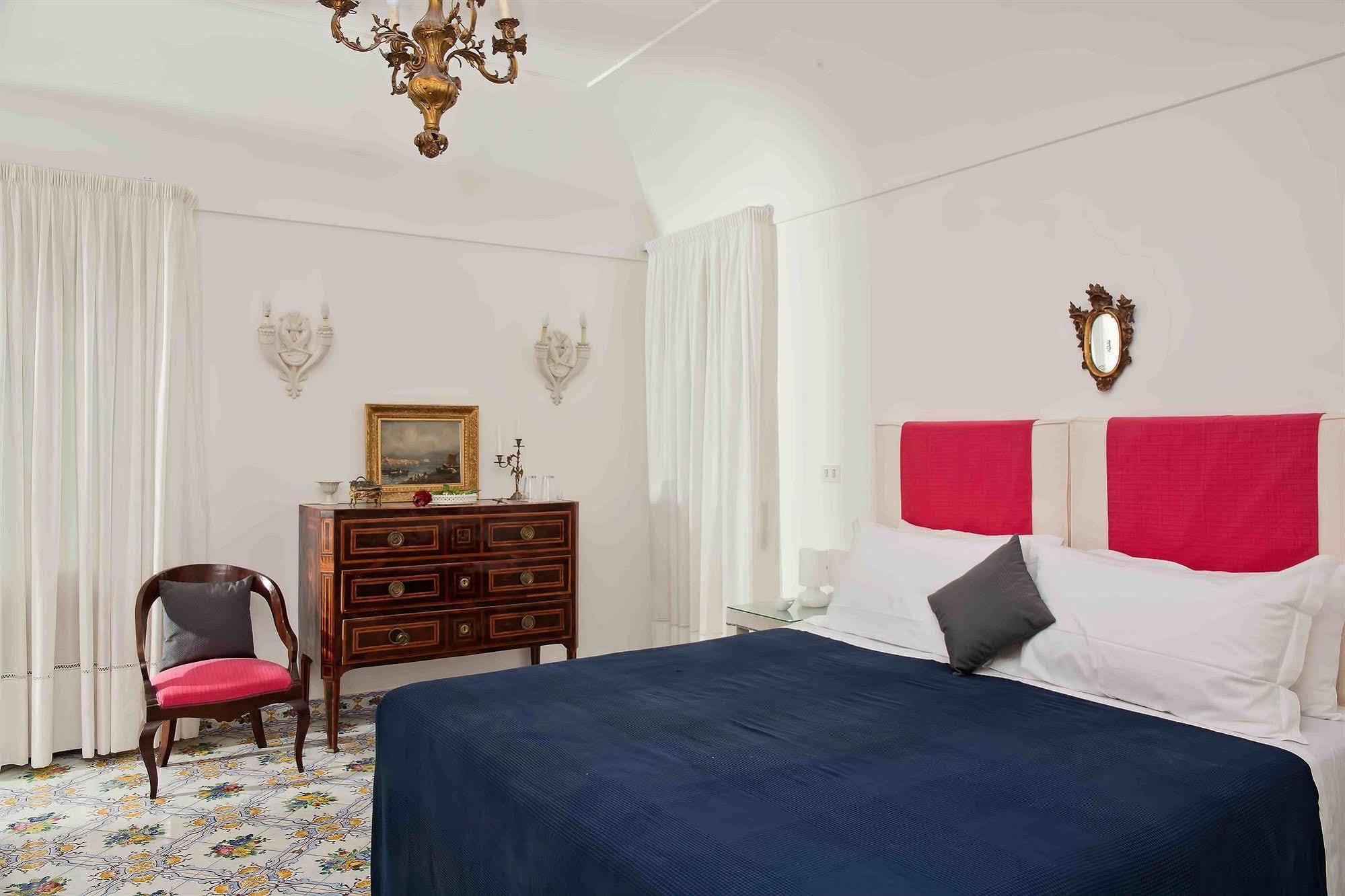 Hotel Silia 3*